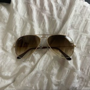 Ray Ban Aviator Sunglasses